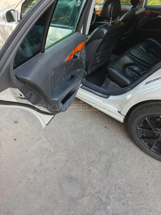 مرسڈیز بینز ای کلاس 2005 for Sale in لاہور مرسڈیز بینز ای کلاس 2005 for Sale in لاہور Image-17
