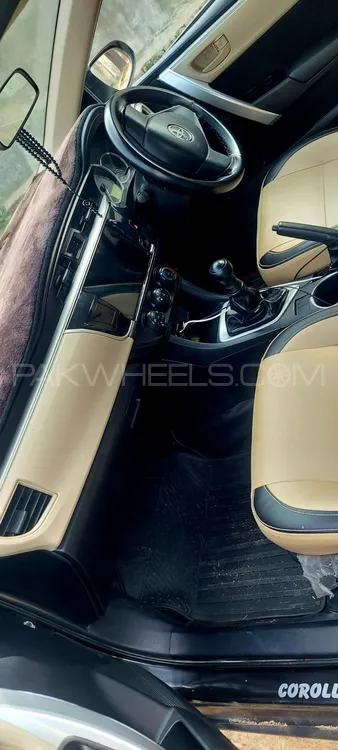 Toyota Corolla 2015 for Sale in Fateh Jang Image-1
