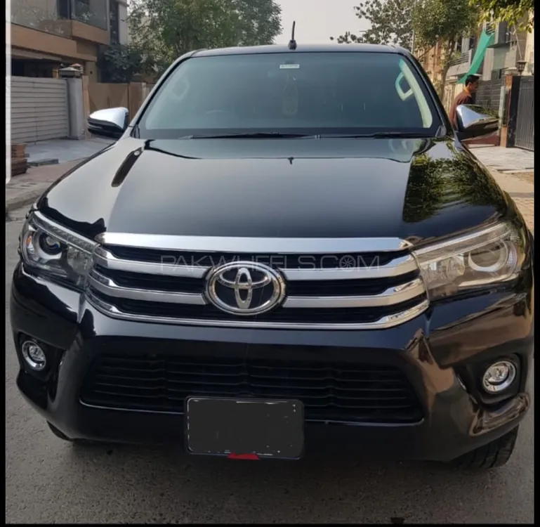 Toyota Hilux 2018 for Sale in Lahore Image-1