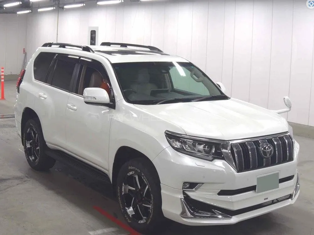 Toyota Prado 2020 for Sale in Karachi Image-1