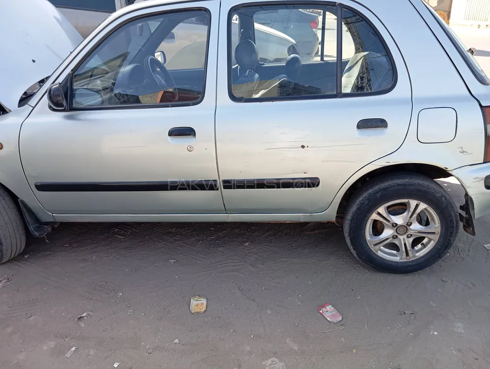 Nissan March 2008 for Sale in Lahore Image-1