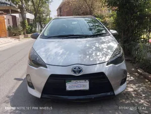 Toyota Aqua S 2012 for Sale