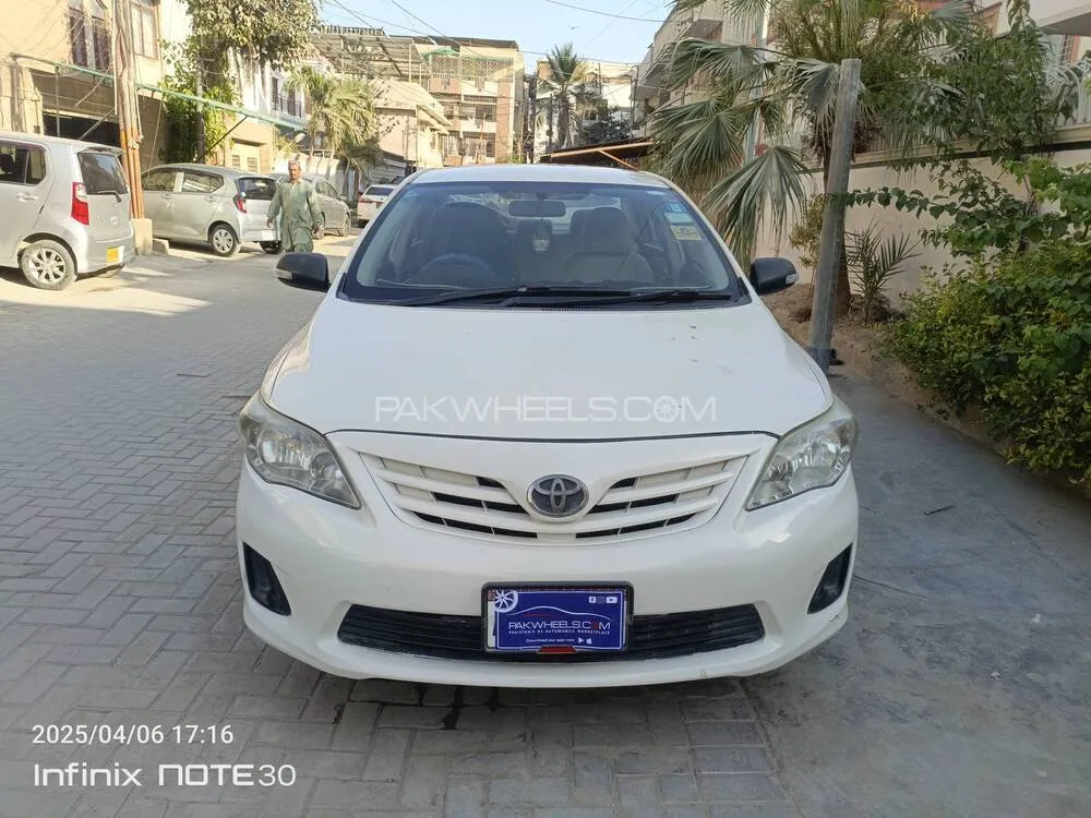 Toyota Corolla 2012 for Sale in Karachi Image-1