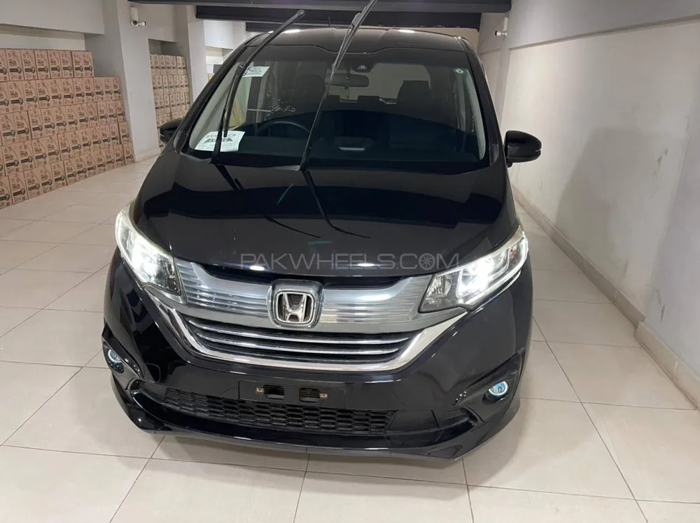 Honda Freed 2016 for Sale in Islamabad Image-1
