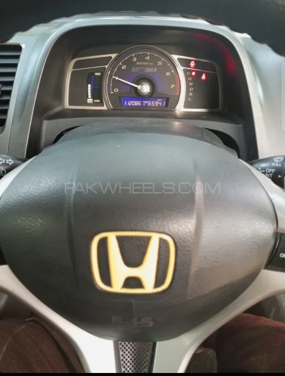 Honda Grace Hybrid 2012 for Sale in Hyderabad Image-1