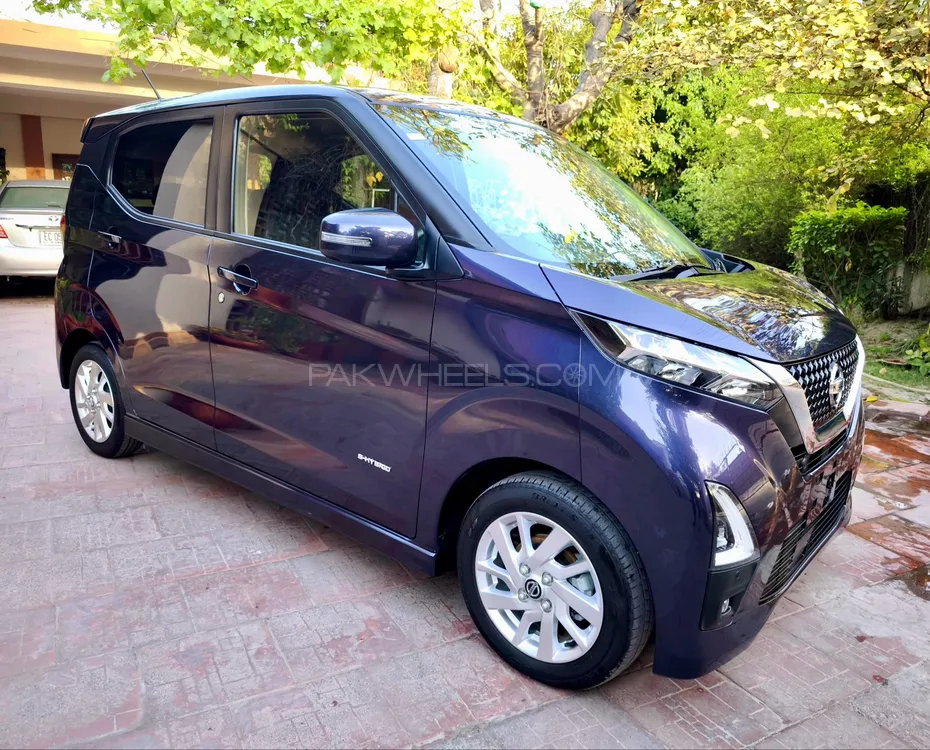 نسان ڈیز 2022 for Sale in لاہور Image-1
