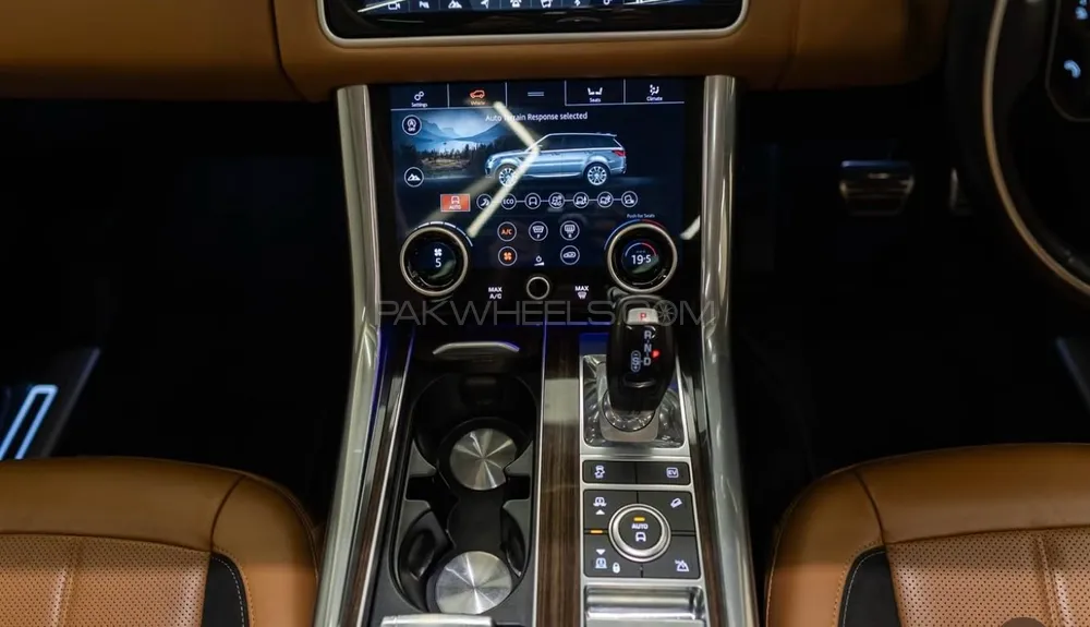 Range Rover Sport 2019 for Sale in Lahore Range Rover Sport 2019 for Sale in Lahore Image-8
