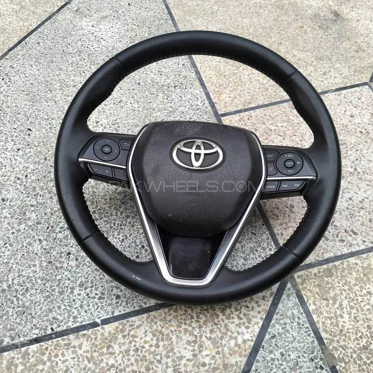 toyota carolla steering wheel Image-1