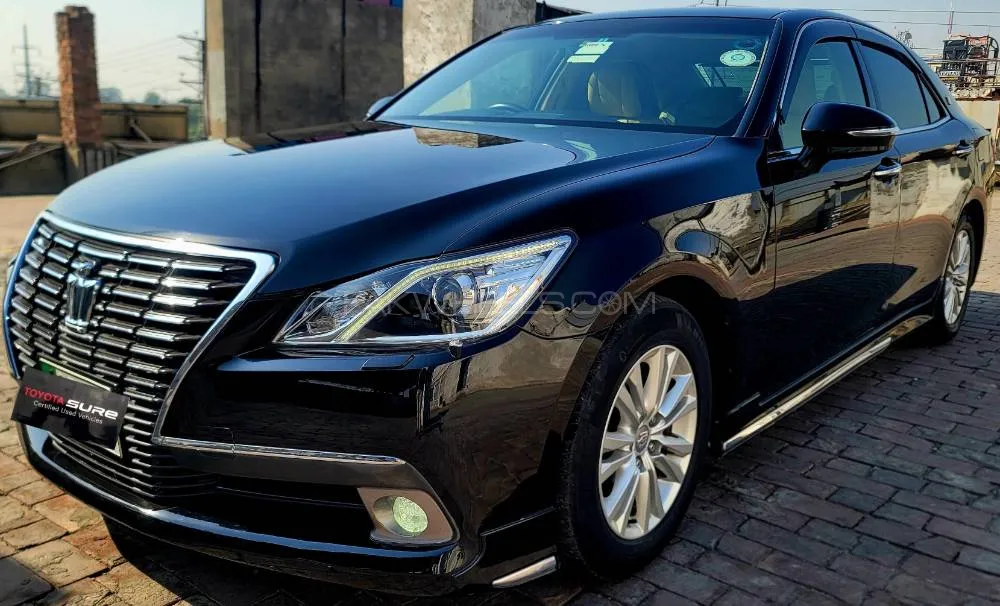 Toyota Crown 2013 for Sale in Lahore Image-1