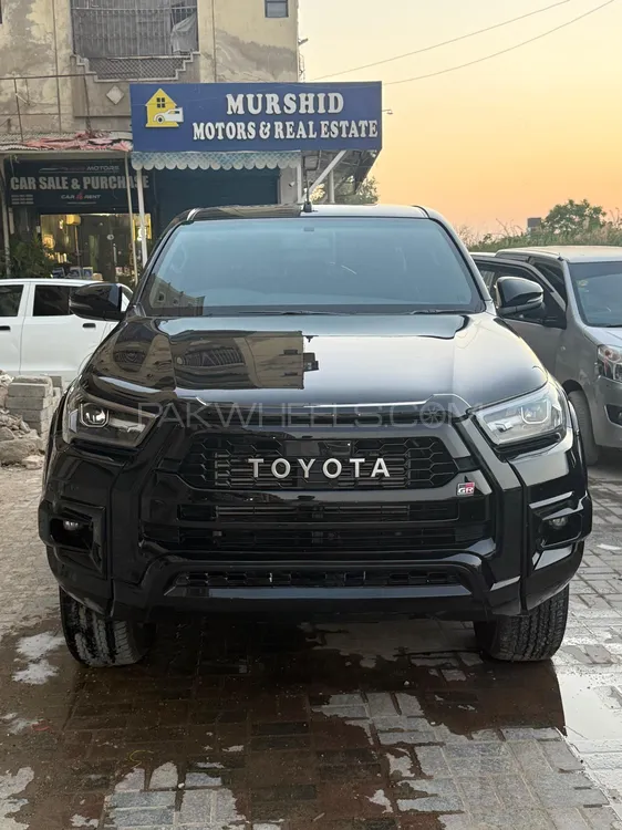Toyota Hilux 2024 for Sale in Karachi Image-1