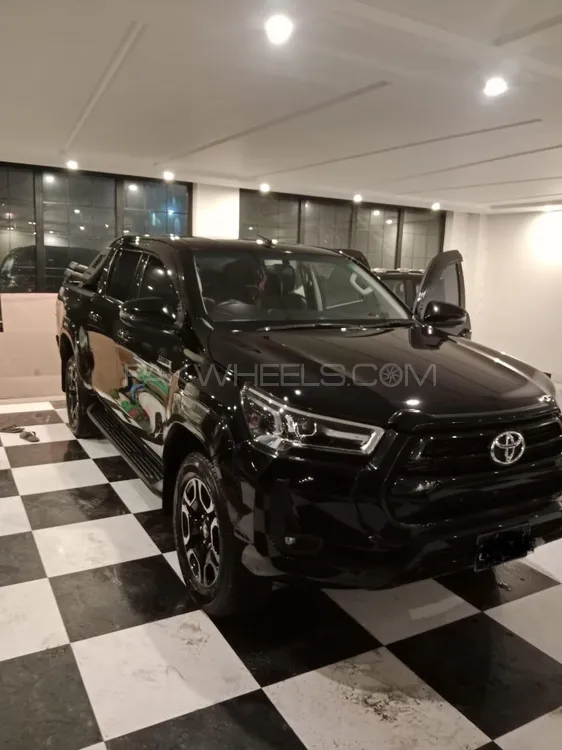 Toyota Hilux 2022 for Sale in Karachi Image-1