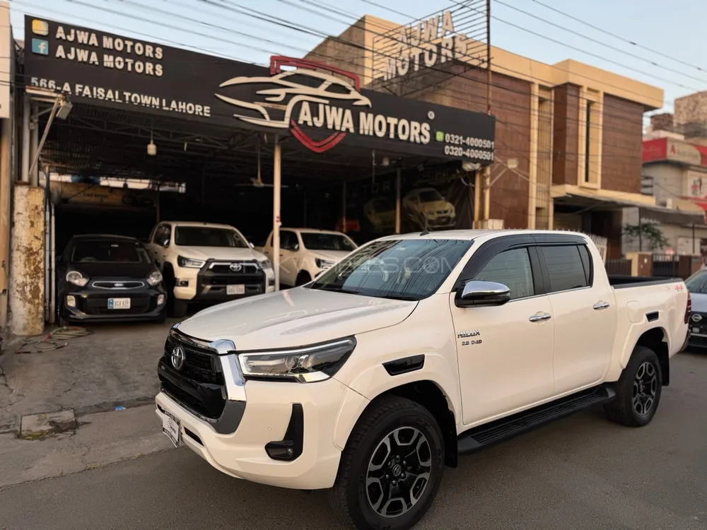 Toyota Hilux 2023 for Sale in Lahore Image-1