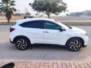 Honda Vezel Hybrid RS Honda Sensing  2016 for Sale