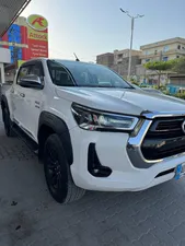 Toyota Hilux Revo V Automatic 2.8 2021 for Sale