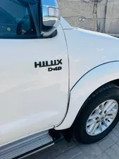 Toyota Hilux Vigo Champ G 2015 for Sale