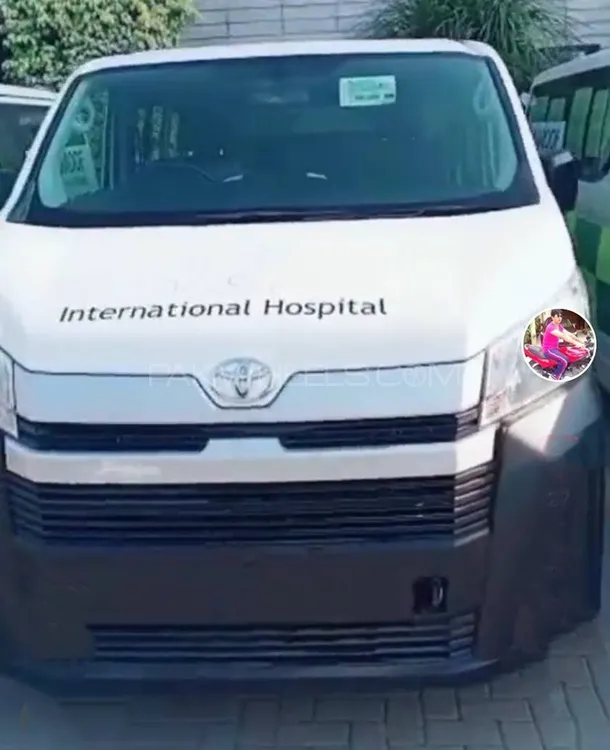 Toyota Hiace 2020 for Sale in Islamabad Image-1