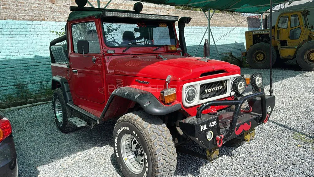 Toyota Land Cruiser 1981 for Sale in Mardan Image-1