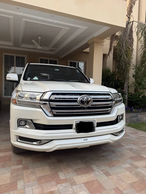 Toyota Land Cruiser 2016 for Sale in Gujranwala Image-1