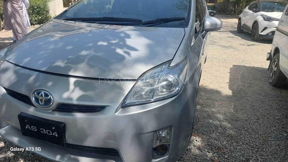 Toyota Prius 2010 for Sale in Mardan Image-1