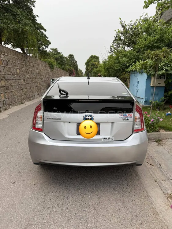 Toyota Prius 2014 for Sale in Islamabad Image-1