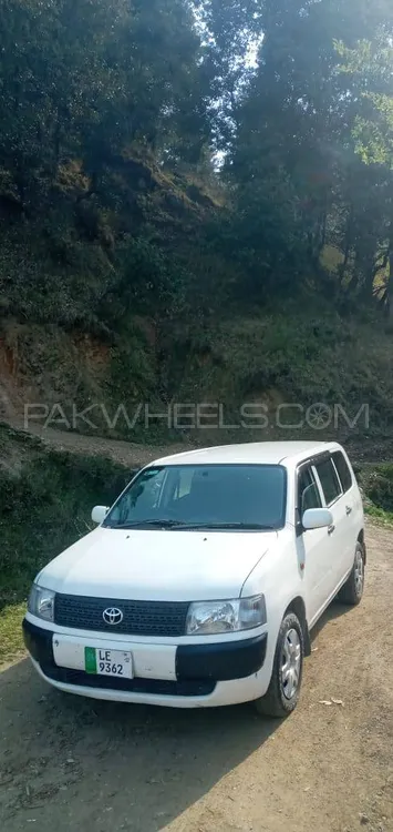 Toyota Probox 2007 for Sale in Swat Image-1