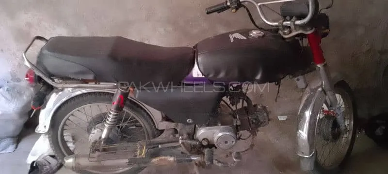 Ghani Gi 100 2012 for Sale Image-1