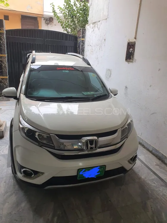 Honda BR-V 2017 for Sale in Sheikhupura Image-1