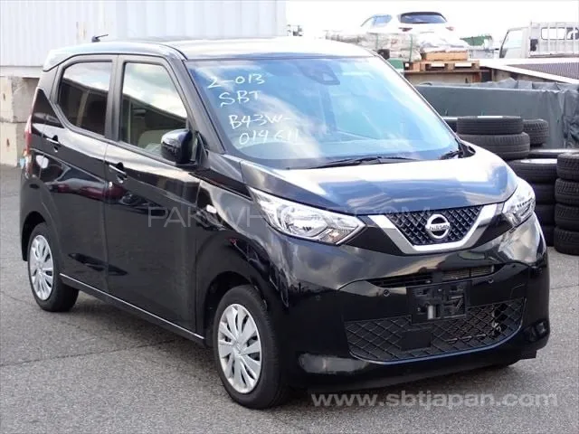 Honda N Wgn 2015 for Sale in Lahore Image-1