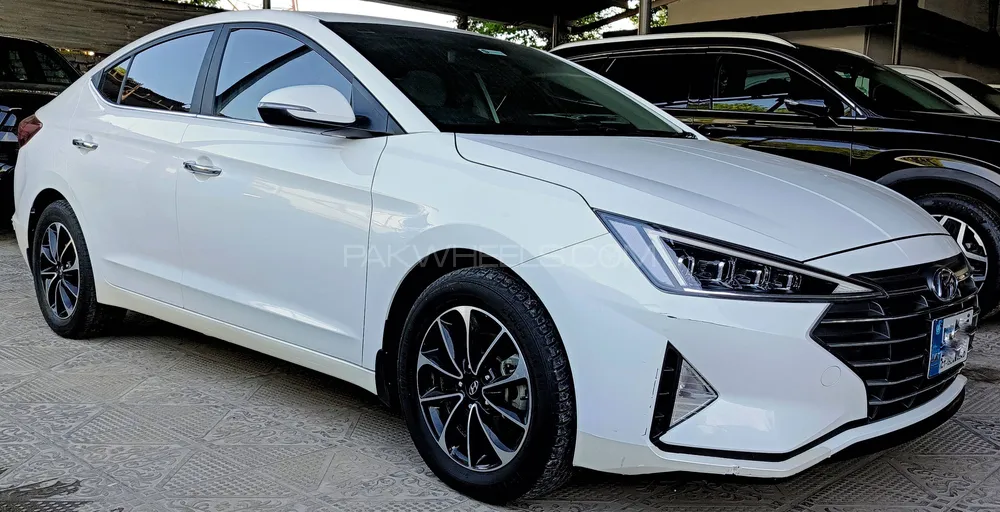 Hyundai Elantra 2024 for Sale in Islamabad Image-1