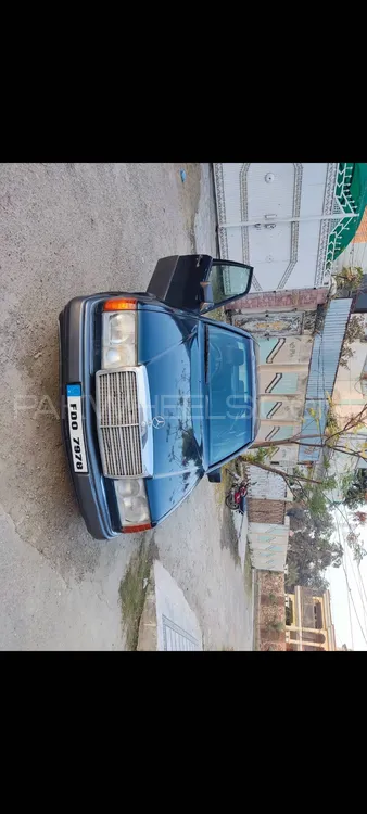 Mercedes Benz E Class 1986 for Sale in Peshawar Image-1