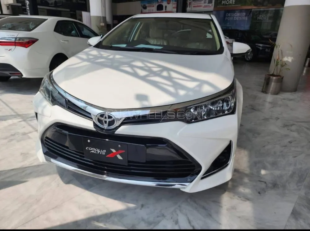 Toyota Corolla 2025 for Sale in Lahore Image-1