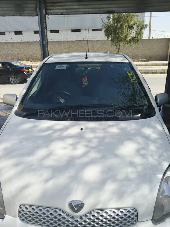 Toyota Vitz 2003 for Sale in Quetta Image-1