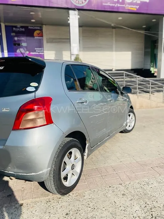 Toyota Vitz 2006 for Sale in Gujranwala Image-1