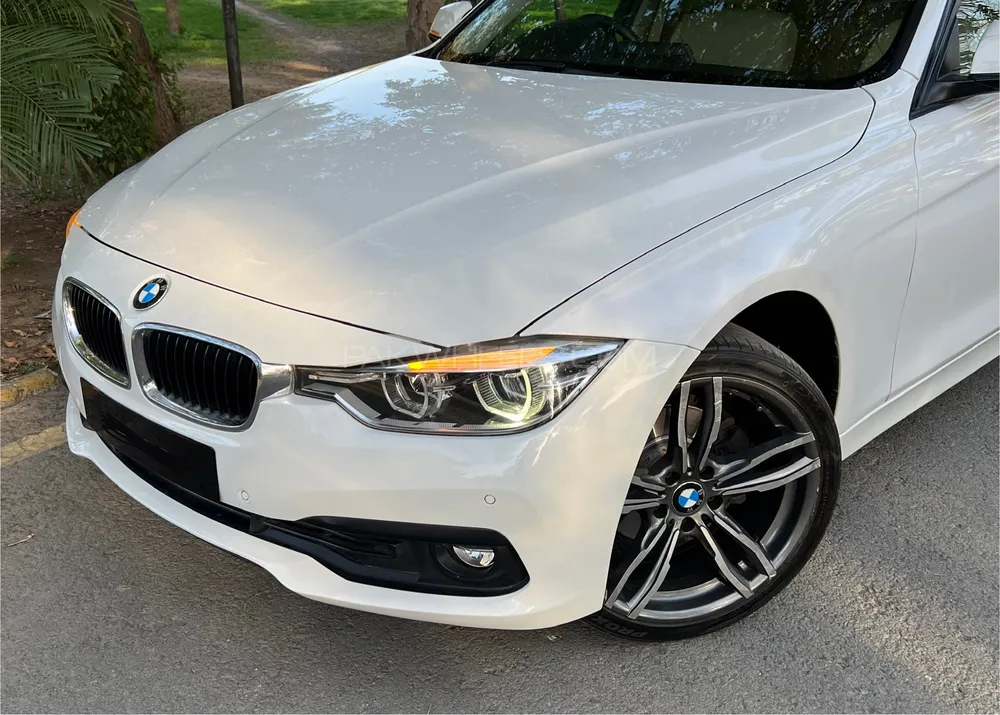 BMW 3 Series 2016 for Sale in Lahore Image-1