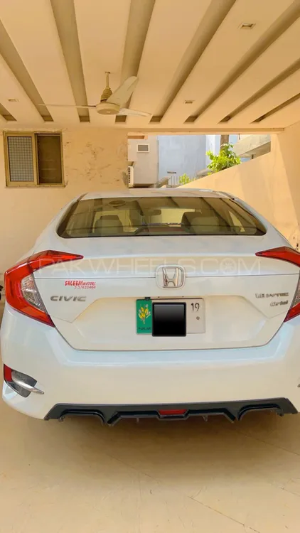 Honda Civic 2018 for Sale in Faisalabad Image-1