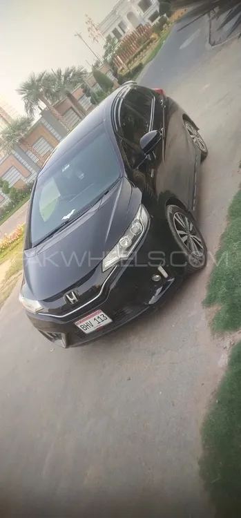 Honda Fit 2013 for Sale in Multan Image-1