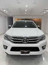 Toyota Hilux Revo V Automatic 2.8 2021 for Sale