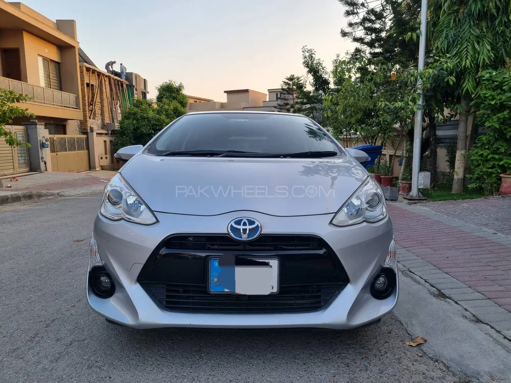 ٹویوٹا اکوا 2015 for Sale in اسلام آباد Image-1
