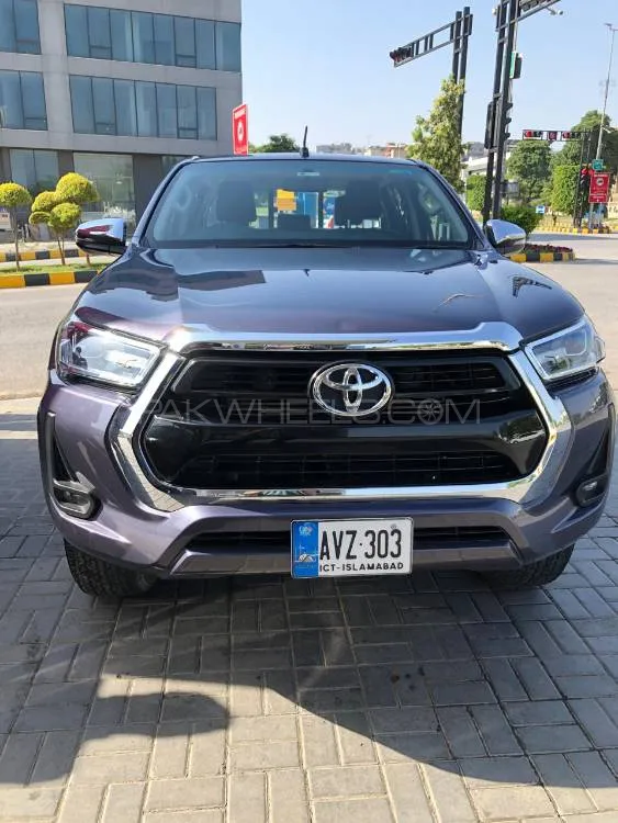 Toyota Hilux 2021 for Sale in Islamabad Image-1