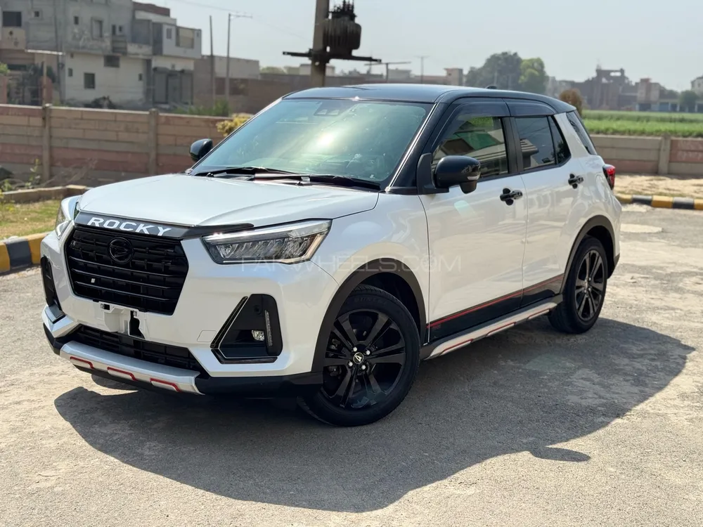 Daihatsu Rocky 2019 for Sale in Okara Image-1