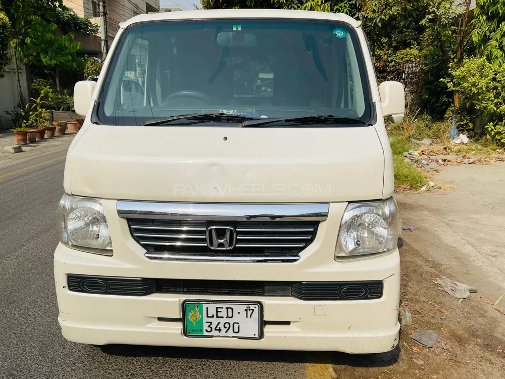 Honda Vamos 2017 for Sale in Lahore Image-1
