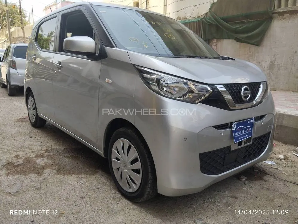 نسان ڈیز 2022 for Sale in کراچی نسان ڈیز 2022 for Sale in کراچی Image-3
