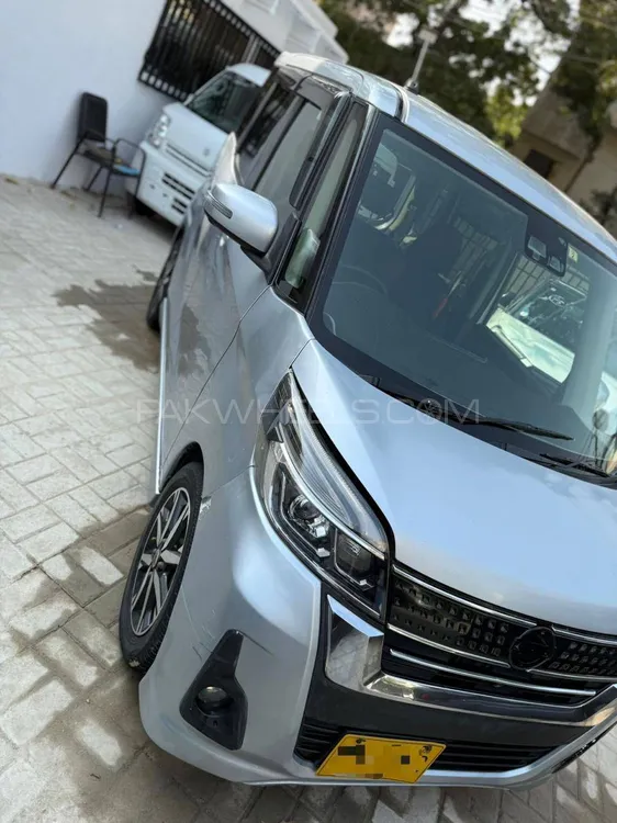 Nissan Roox 2017 for Sale in Karachi Image-1