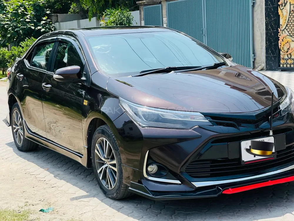 Toyota Corolla 2018 for Sale in Lahore Image-1