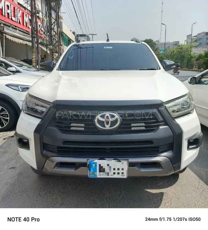 Toyota Hilux 2021 for Sale in Lahore Image-1