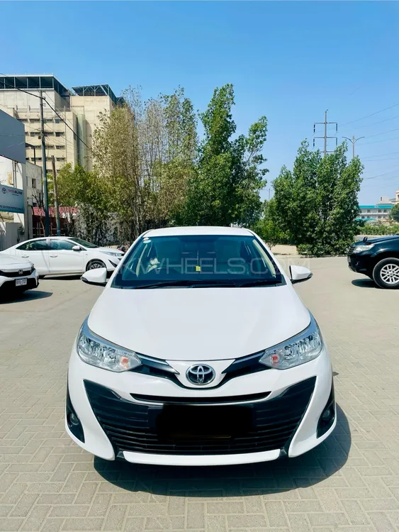Toyota Yaris Sedan 2021 for Sale in Karachi Image-1
