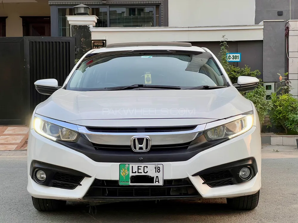 Honda Civic 2018 for Sale in Lahore Image-1