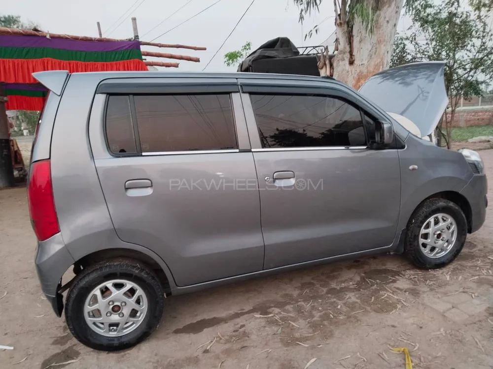Suzuki Wagon R 2017 for Sale in Daska Image-1