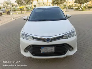 Toyota Corolla Fielder Hybrid G 2015 for Sale