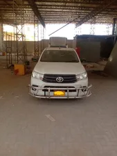 Toyota Hilux 4x2 Single Cab Up Spec 2017 for Sale